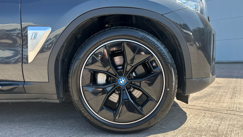 BMW X3 210kW Premier Edition 80kWh 5dr Auto Electric Estate